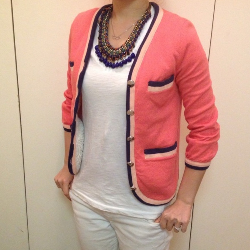 Chic Coral Cardigan with Navy Accents